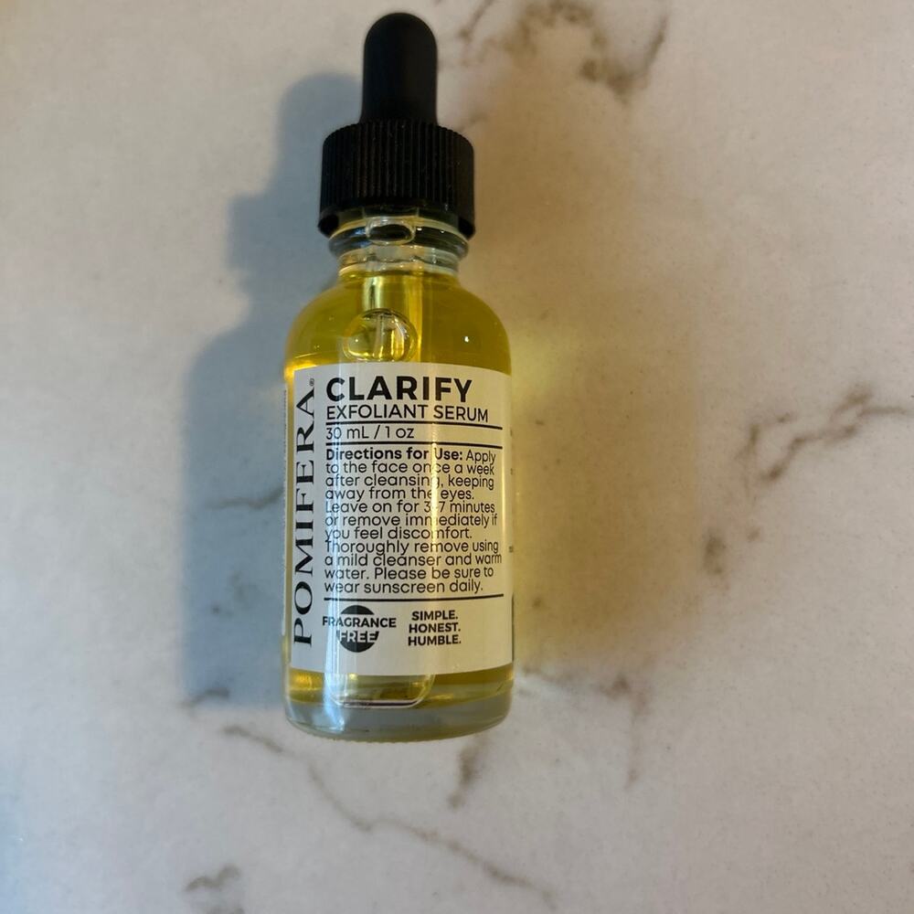 Pomifera clarify face exfoliant Serum